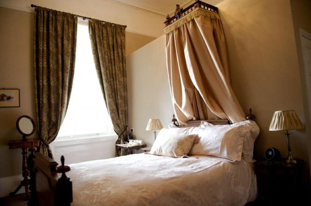 The Bradley Otel Cheltenham Oda fotoğraf