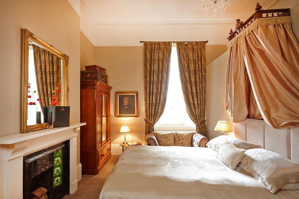The Bradley Otel Cheltenham Dış mekan fotoğraf