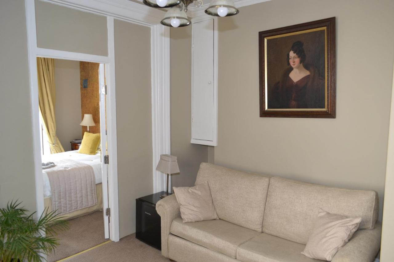 The Bradley Otel Cheltenham Dış mekan fotoğraf