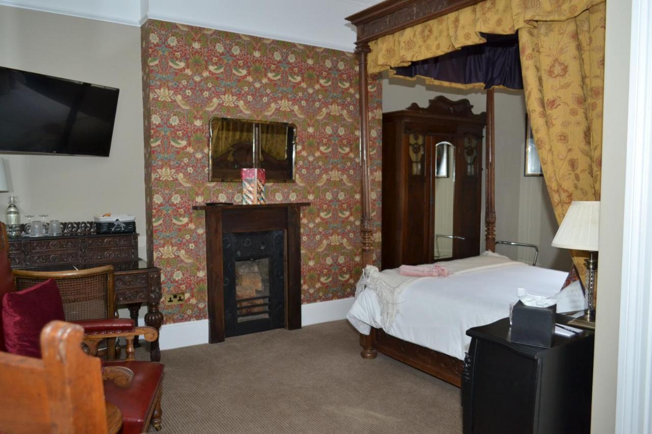 The Bradley Otel Cheltenham Dış mekan fotoğraf